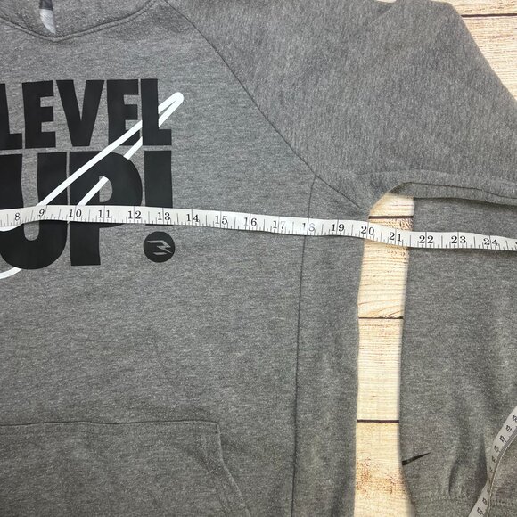 Nike Level Up! Hoodie Boys XL Gray Pullover Youth Hockey Athletic Sweatshirt - Picture 3 of 11